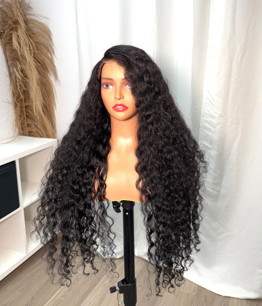 Bora Curly Wig
